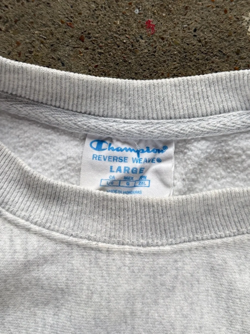 Champion Reverse Weave New Orleans Crewneck in Grey Size Large Vintage - Flawed - Picture 3 of 10